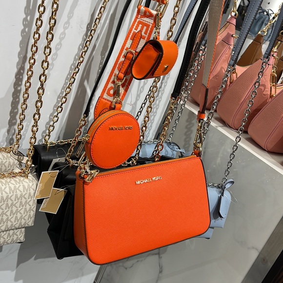 MICHAEL KORS JET SET TRAVEL SMALL SHOULDER CROSSBODY BAG WITH TECH ATTCH AIRPOD - Picture 16 of 16